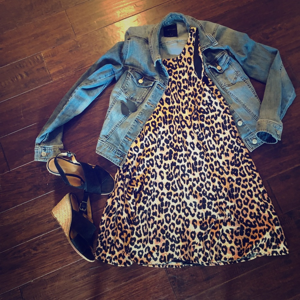New XS Leopard Dress Boutique Blue Rain